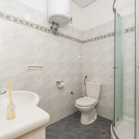 Apartment Kenova Old Town *