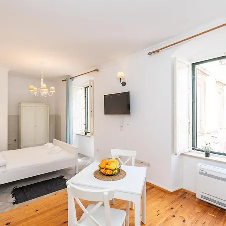 Apartment Kenova Old Town