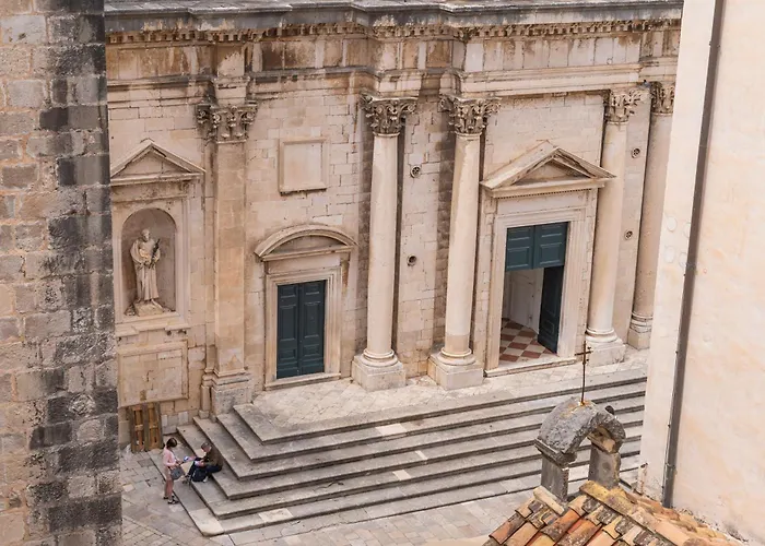 Kenova Old Town 公寓